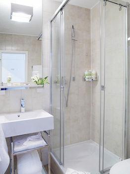 Visionapartments Chemin Des Epinettes - Contactless Check-In 로잔 외부 사진